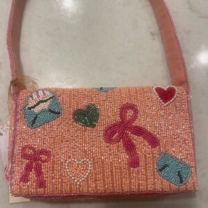 BOWS PEARLS AND HEARTS BEADED BAG! Pink!!!!